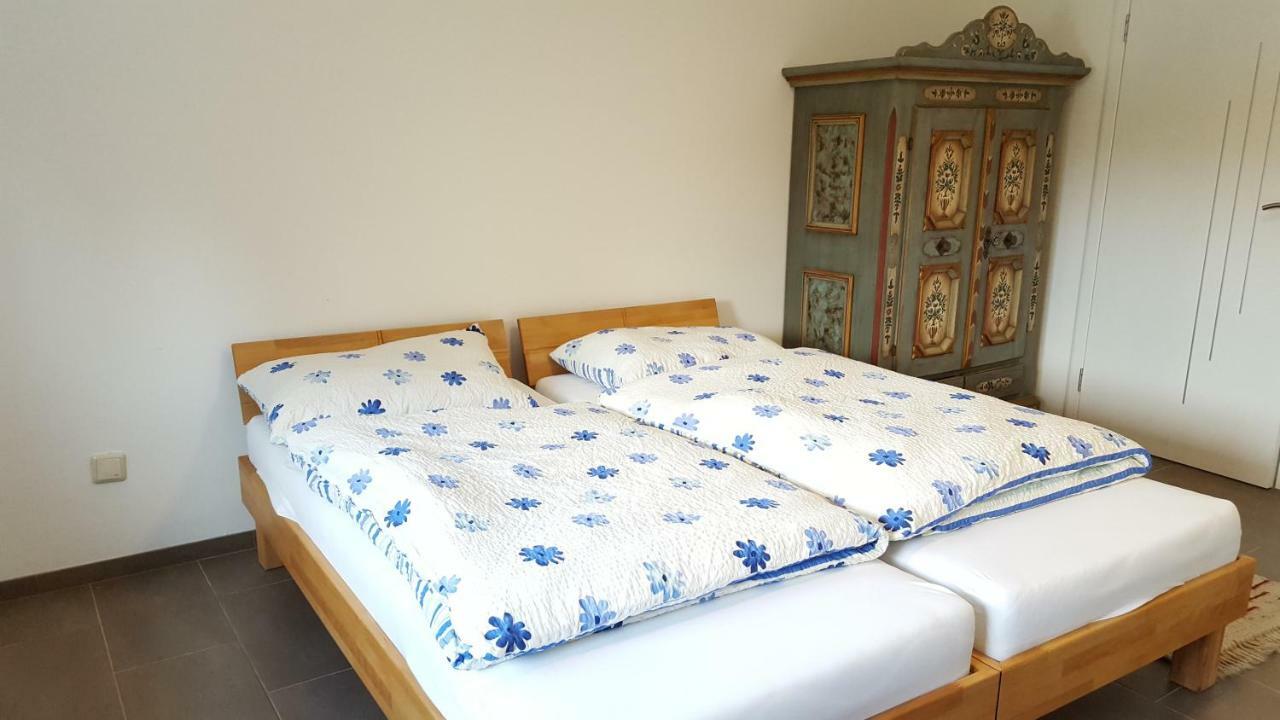 Privatzimmer Jarosch Bed & Breakfast Tulln An Der Donau Exterior foto